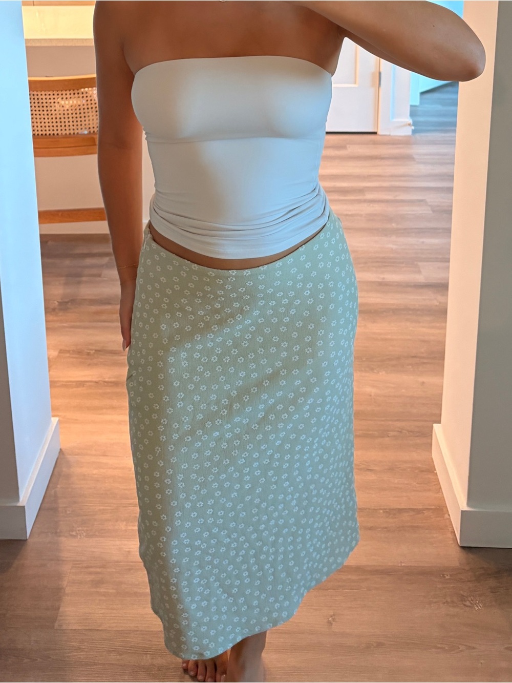 Floral green and white skirt montce